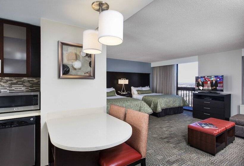 Люкс Адаптированный для Инвалидов, Staybridge Suites Atlanta  Midtown, An Ihg