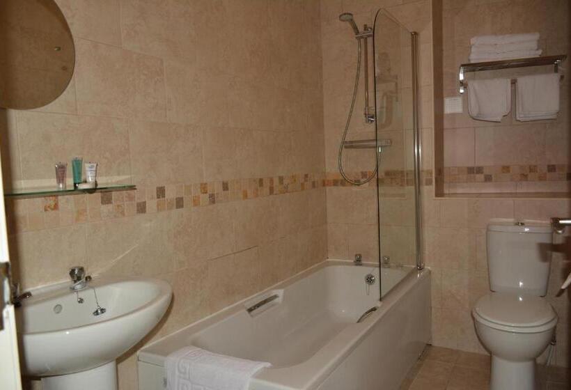 غرفة قياسية سرير كينج, The Rose & Crown York