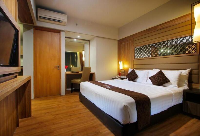 Президентский Люкс, The Lerina Hotel Nusa Dua