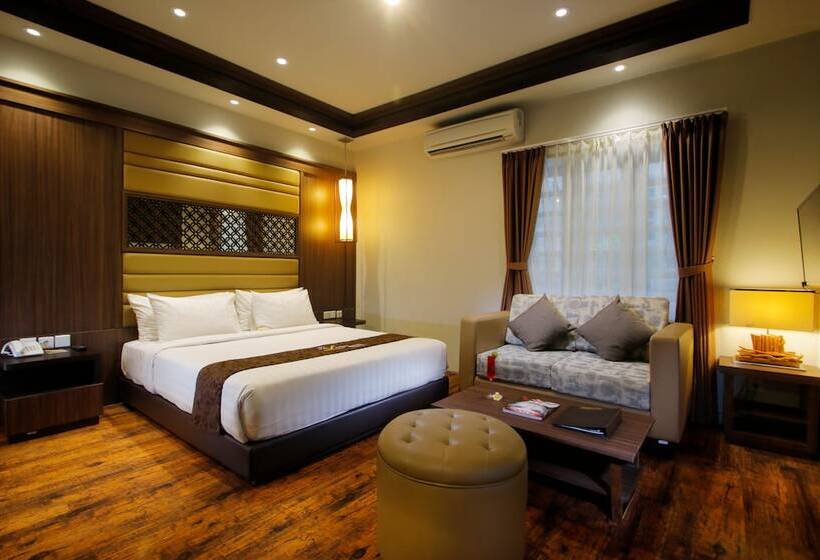 Люкс, The Lerina Hotel Nusa Dua