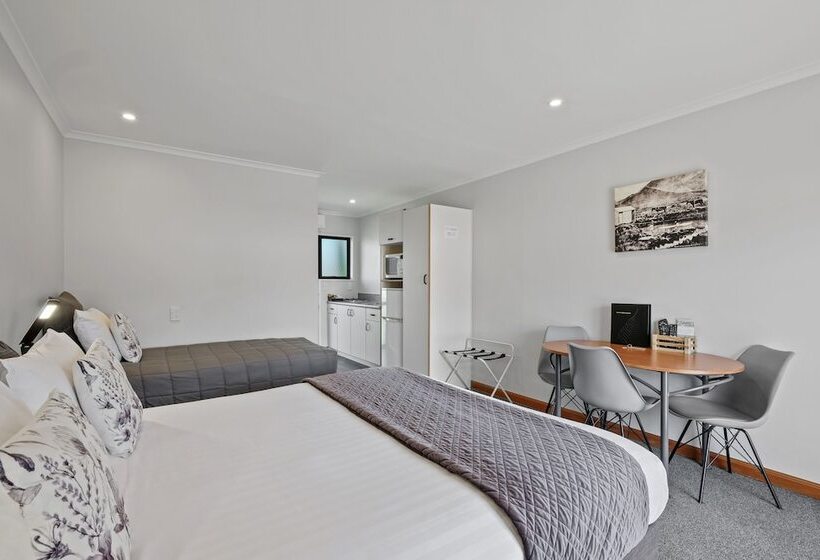 标准工作室, Hanmer Springs Scenic Views Motel