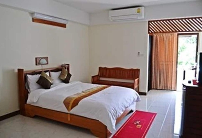 스탠다드 룸, Riverfront Hotel Mukdahan