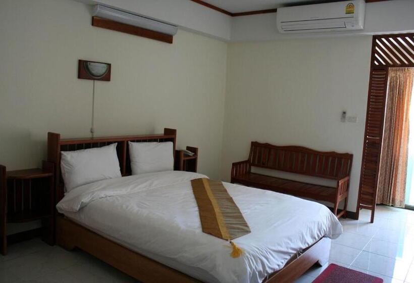 스탠다드 룸, Riverfront Hotel Mukdahan