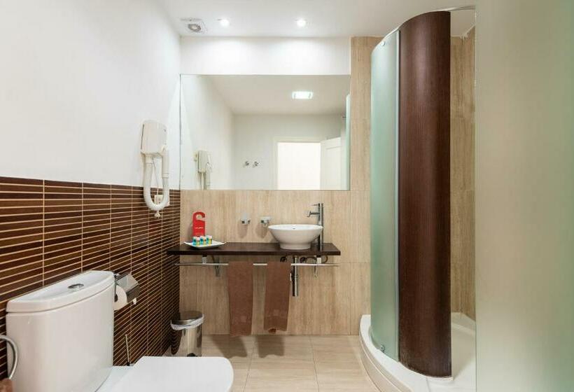 Апартаменты Deluxe 2 Спальни с Гидромассажем, Holiday Club Sol Amadores