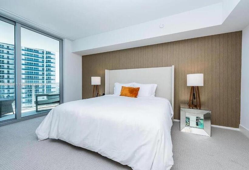 Люкс, Upscale Comfort And Breathtaking Views At H Hollywood Residences By Zelloo