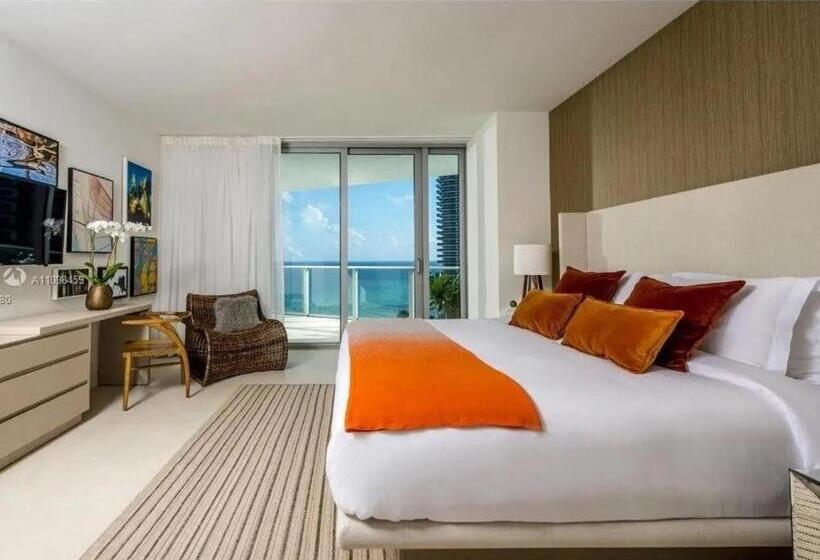 Люкс, Upscale Comfort And Breathtaking Views At H Hollywood Residences By Zelloo