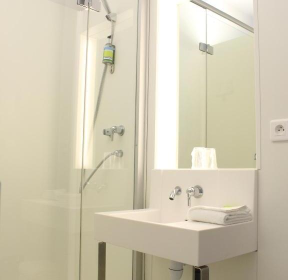 Номер Стандарт Индивидуальный, First Inn Hotel Blois