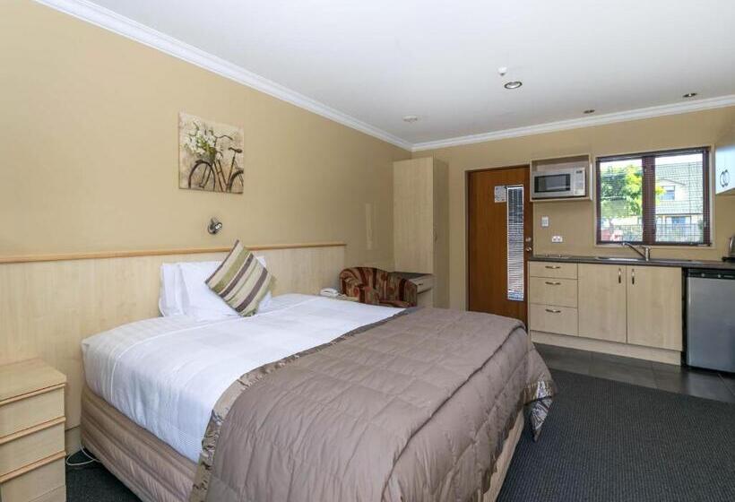 Escritório Estándar, Blenheim Spa Motor Lodge