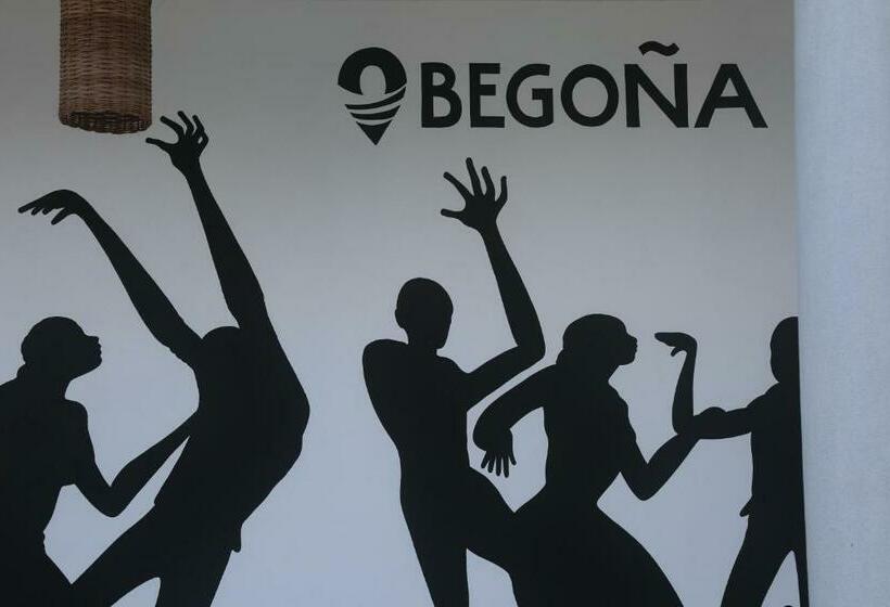 اتاق لوکس با چشم‌انداز دریا, Begoña Cliff