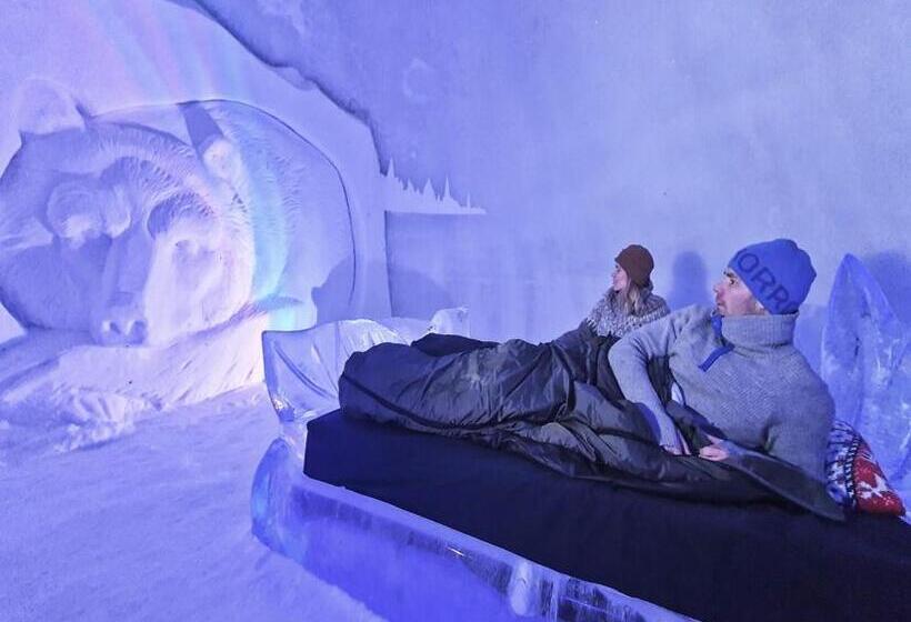 Номер Стандарт, Snowhotel Kirkenes
