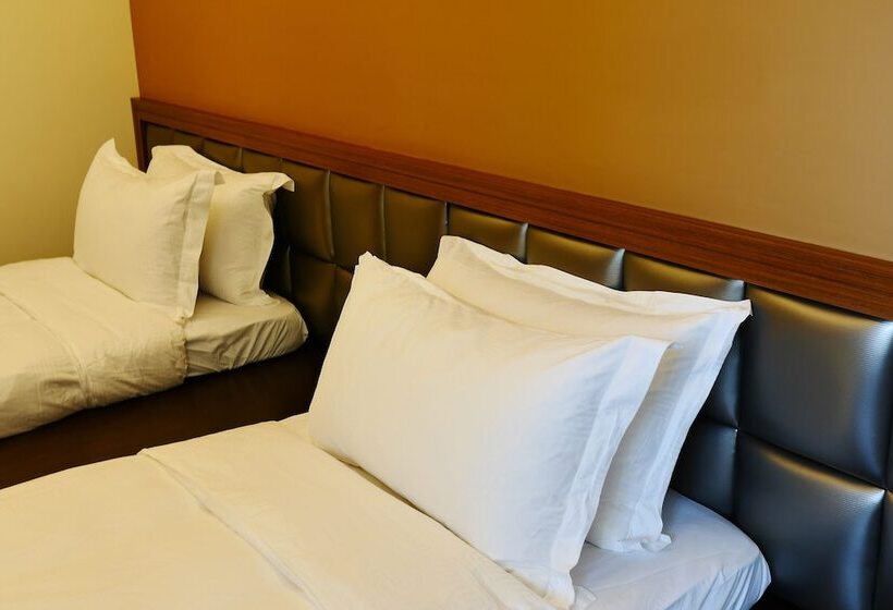 اتاق استاندارد سه نفره, Watermark Hotel   Sizihwan