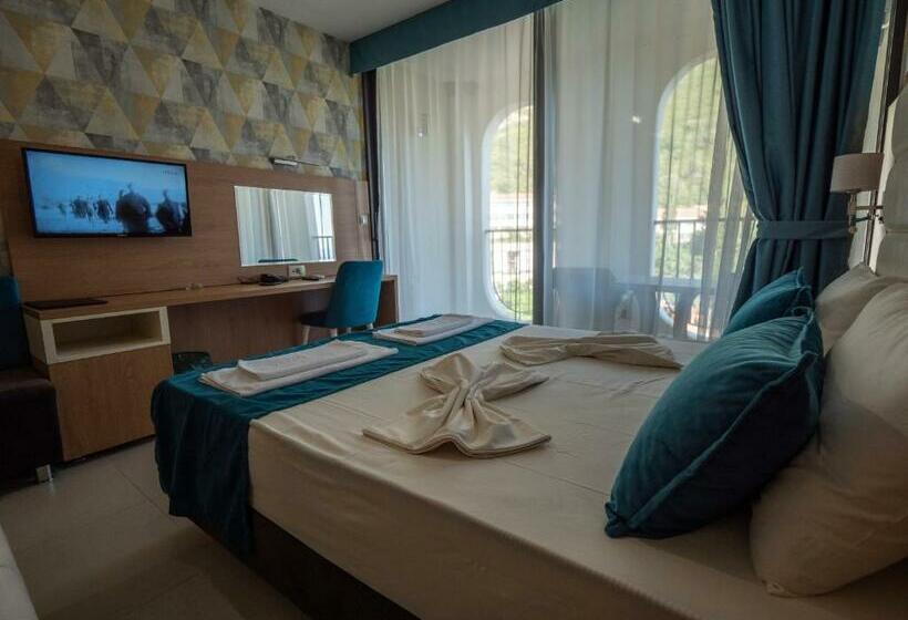 اتاق استاندارد با بالکن, Pearl Beach