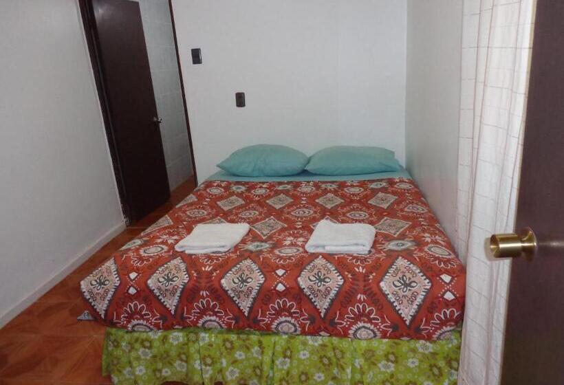 스탠다드 룸 공동 욕실, Hostal Restaurant Chiloe