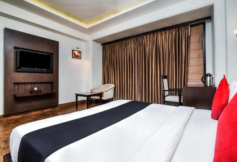 Deluxe Triple Room, Capital O 529 Msk Residency