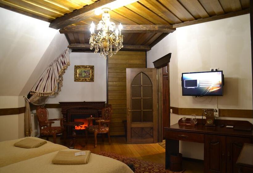 Номер Deluxe, Zámek Lužec Spa & Wellness Resort