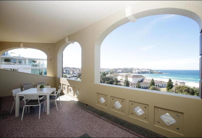 Полулюкс с Балконом, Bondi