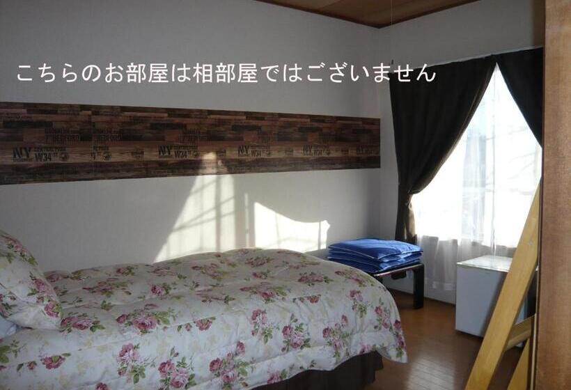 バスルーム共有のトリプルスタンダード, Resort Villa Shiozawasanso