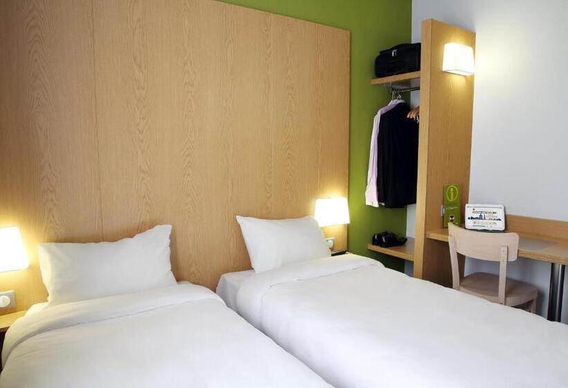 Номер Стандарт, B&b Hotel Brive La Gaillarde