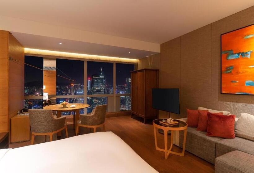 اتاق استاندارد با تخت بزرگ, Park Hyatt Guangzhou
