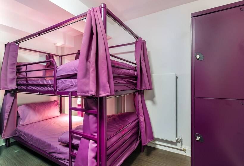Quarto Estandar, Safestay London Kensington Holland Park