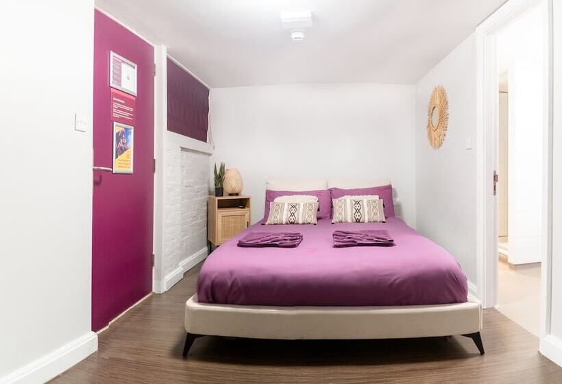 Quarto Estandar, Safestay London Kensington Holland Park