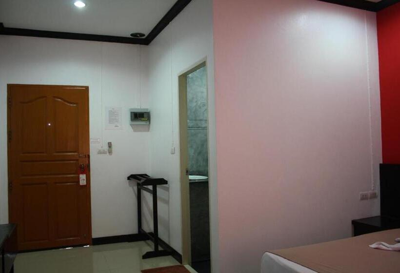 اتاق استاندارد یک نفره, Suksai Buri Resort