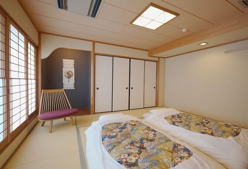 Cameră Deluxe, Nishiyama Ryokan   Established In 1953