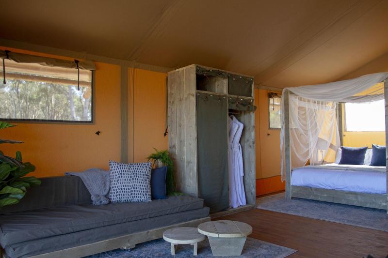 Standard Tent, Balgownie Estate Bendigo