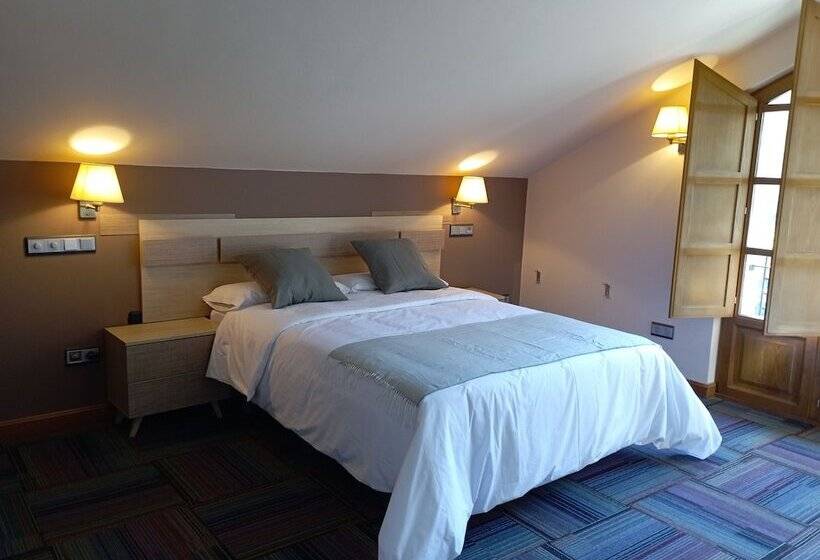 Quarto Estandar, San Martino