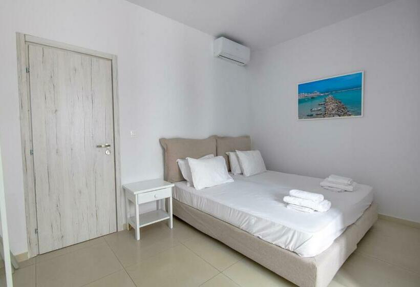 Номер Стандарт, Porto Bello Di Paros