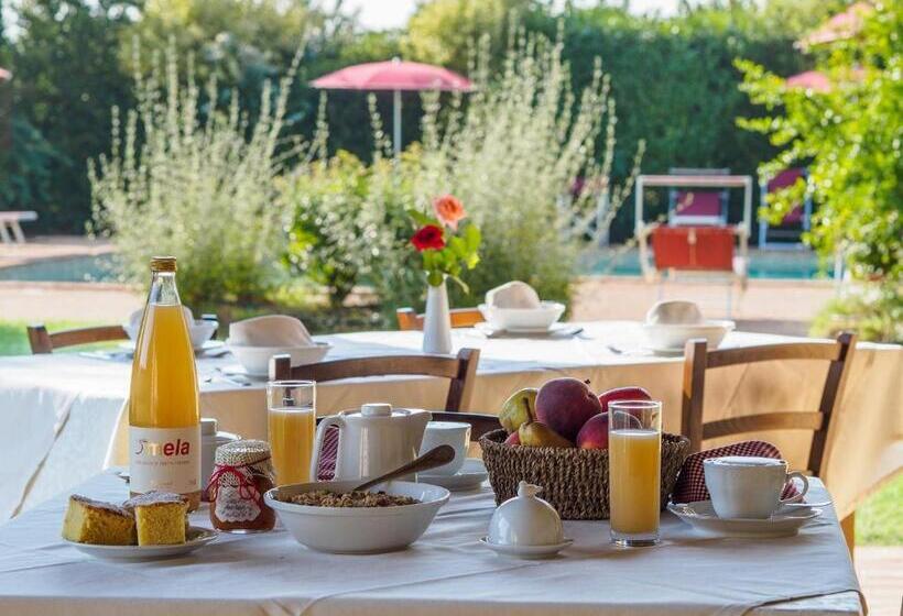 Апартаменты 1 Спальня Вид на Сад, Foresteria Il Giardino Di Fontarronco