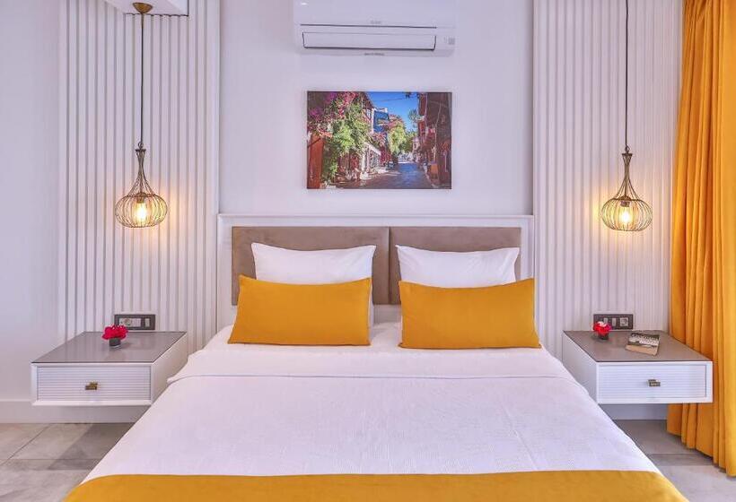 اتاق استاندارد با بالکن و چشم‌انداز دریا, Jasmine Otel
