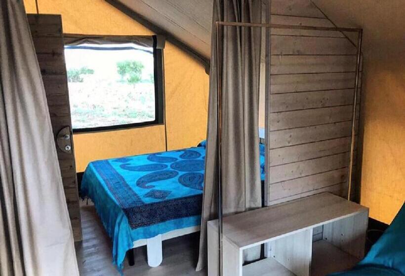 Standard Tent, Duca Di Castelmonte