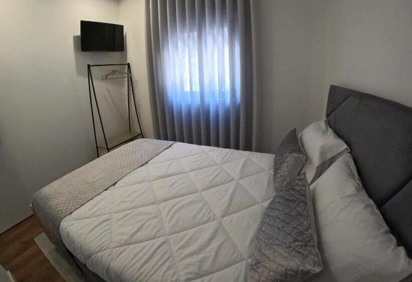 Номер Стандарт, Casa De Pinheiral