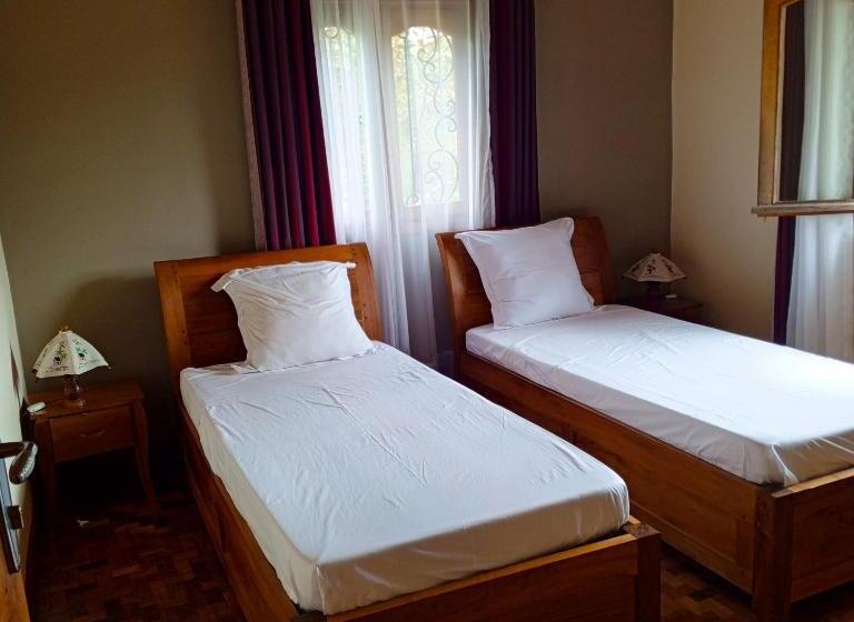 Familj Bungalow, Andasibe Sifaka Lodge