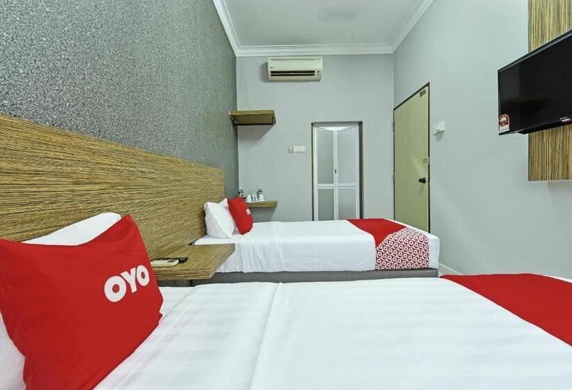 Номер Deluxe, Oyo 90626  Ezzyhome Johor Jaya