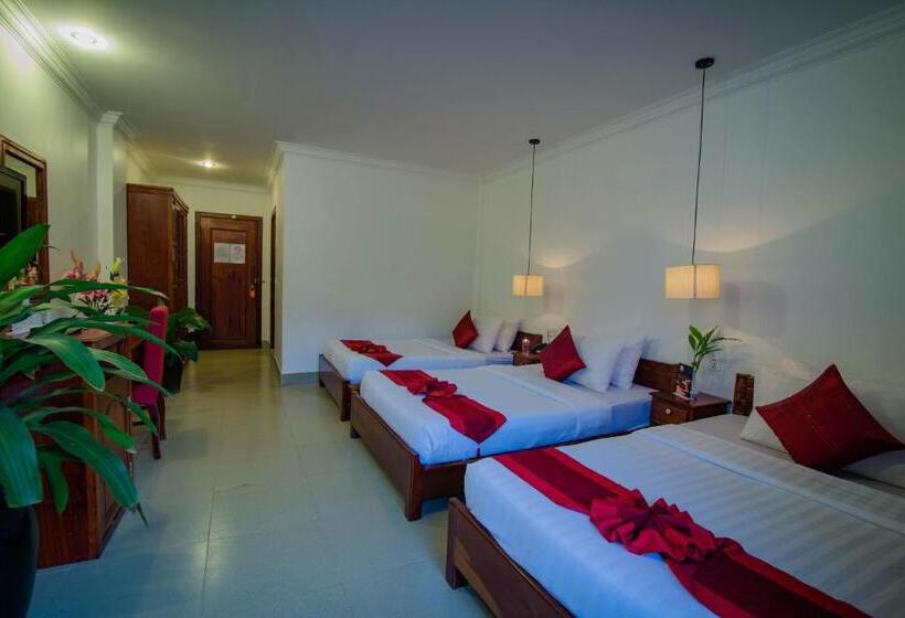 اتاق لوکس سه تخته, Mekong Angkor Deluxe