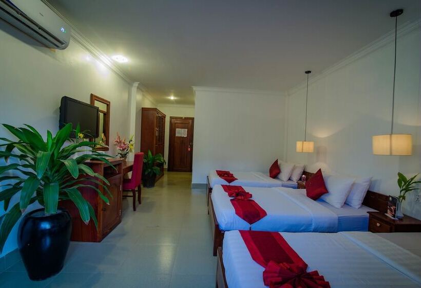 اتاق لوکس سه تخته, Mekong Angkor Deluxe
