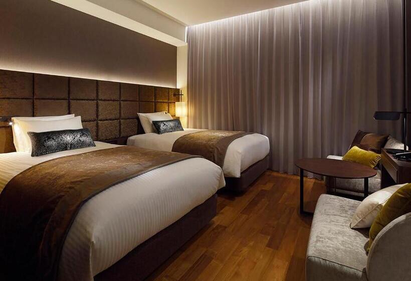 Номер Superior, Mitsui Garden Hotel Osaka Premier