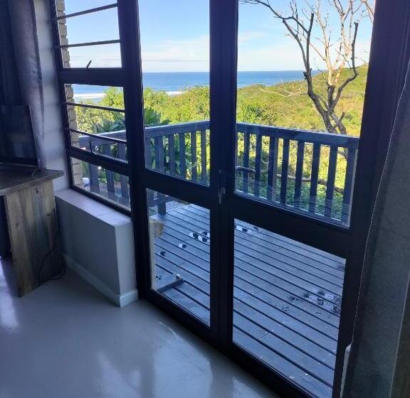 Quarto Estandar Vista Mar, Cove Rock Stay