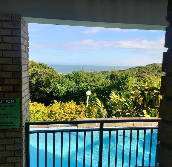 Quarto Estandar Vista Mar, Cove Rock Stay