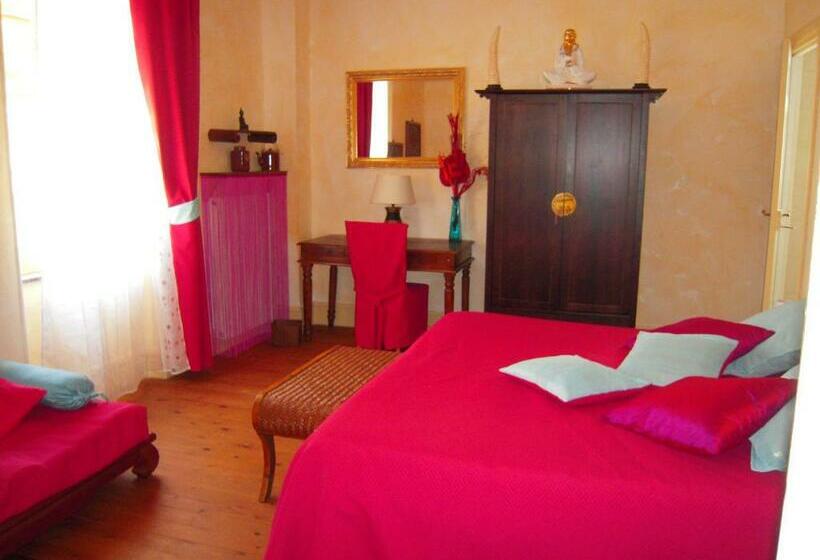 스탠다드 룸, Room In Guest Room   Hong Kong Guest Room In The Heart Of The Vineyard