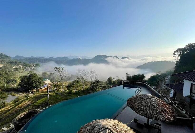 اتاق استاندارد با چشم‌انداز کوهستان, Central Hills Puluong Resort