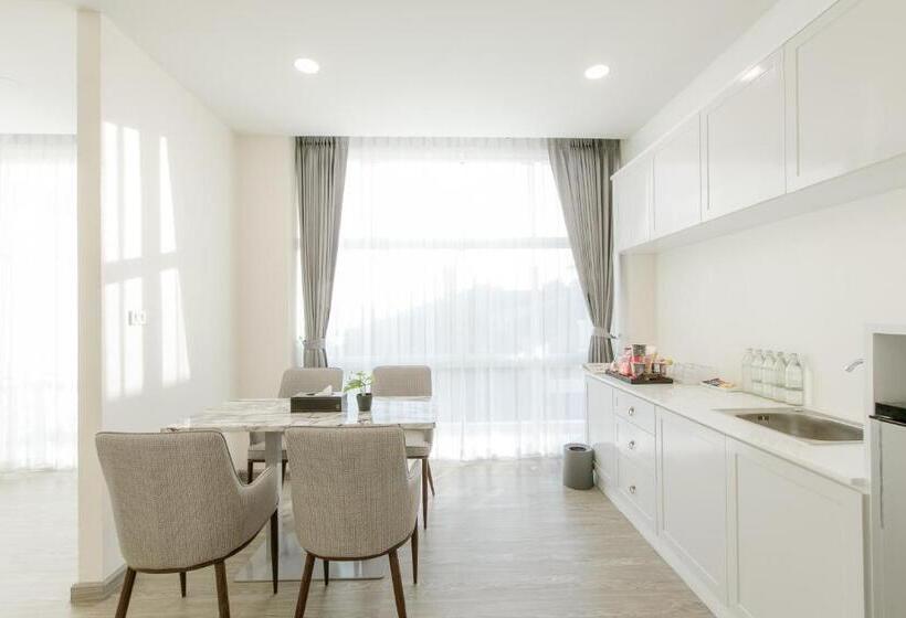 Люкс Дюплекс, De Hug Hotel & Residence