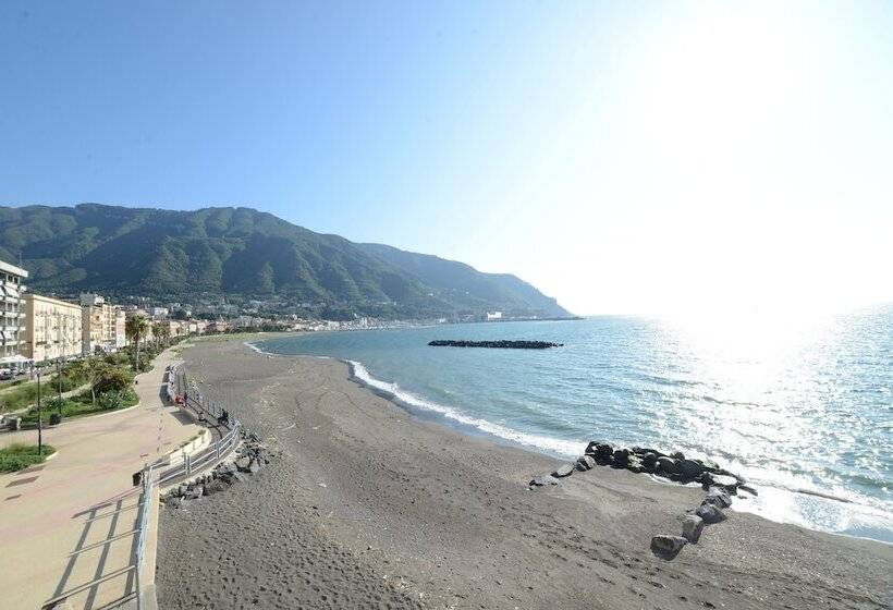 クラシックルーム, Miramare Stabia