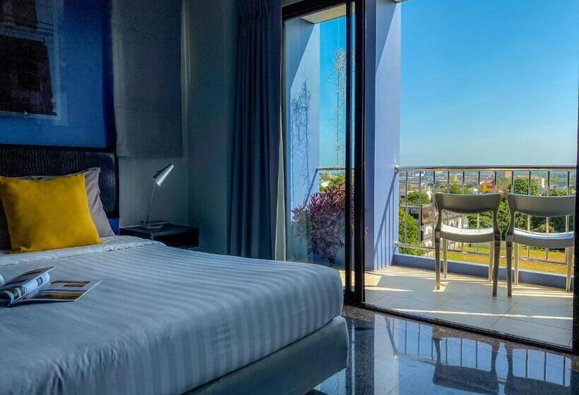 발코니 수피리어 룸, Sino Inn Phuket Hotel   Sha Plus