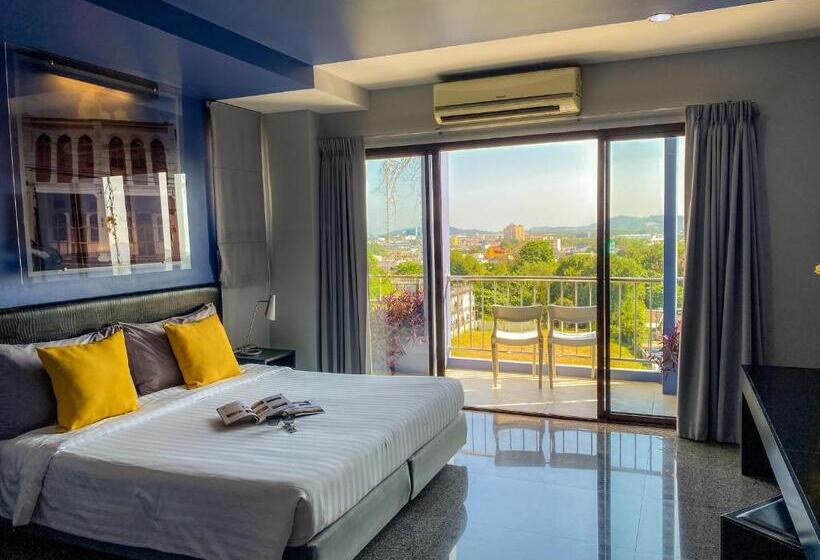 발코니 수피리어 룸, Sino Inn Phuket Hotel   Sha Plus