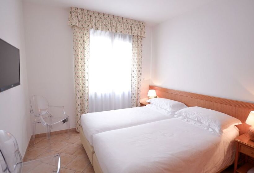 Apartamento 1 Dormitório, Residence Alle Palme