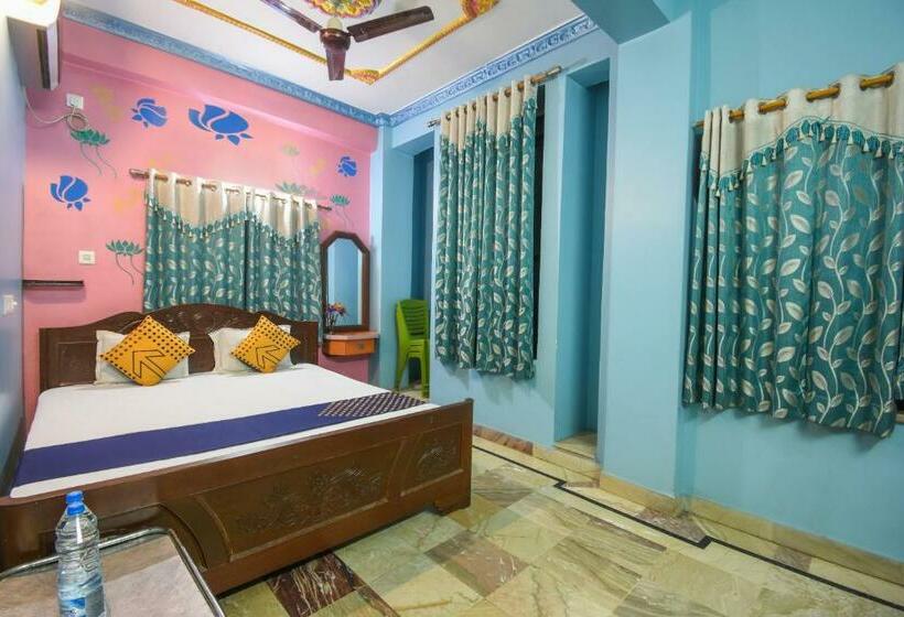 Трехместный Номер Классика, Oyo Flagship 68145 Sabuj Sathi Guest House