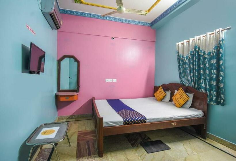 Трехместный Номер Классика, Oyo Flagship 68145 Sabuj Sathi Guest House